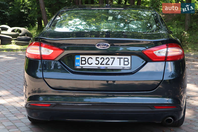 Седан Ford Fusion 2014 в Трускавце