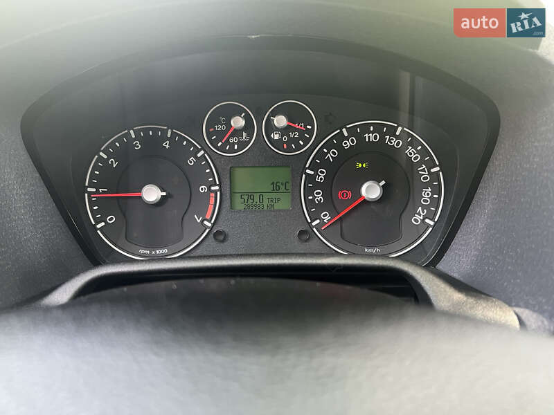 Хэтчбек Ford Fusion 2005 в Верхнеднепровске