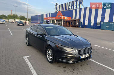 Седан Ford Fusion 2016 в 