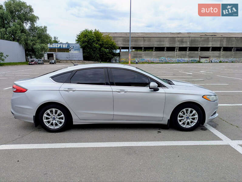 Седан Ford Fusion 2016 в Полтаве