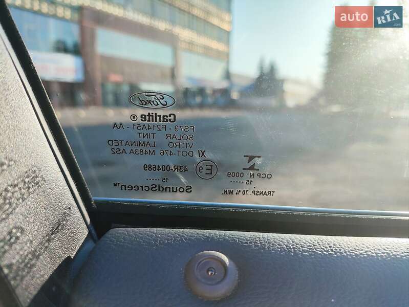 Седан Ford Fusion 2015 в Виннице