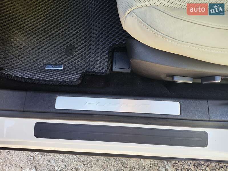 Седан Ford Fusion 2015 в Виннице