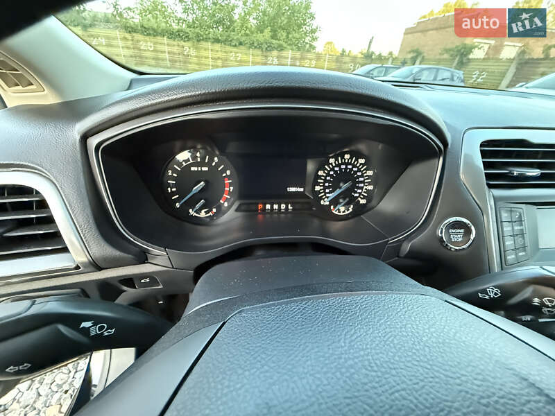 Седан Ford Fusion 2016 в Вінниці