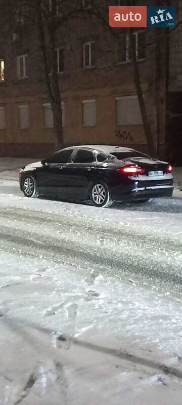 Седан Ford Fusion 2014 в Киеве