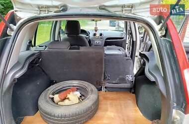 Хэтчбек Ford Fusion 2007 в 