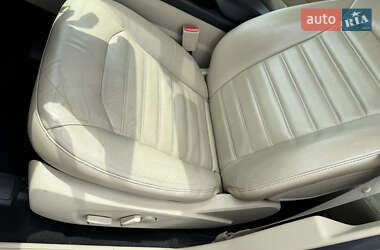 Седан Ford Fusion 2012 в 