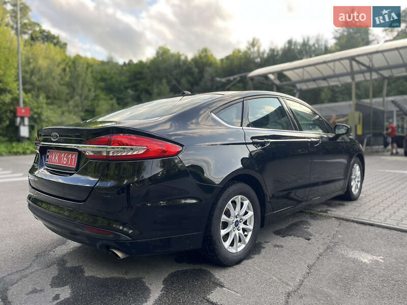 Седан Ford Fusion 2017 в Киеве