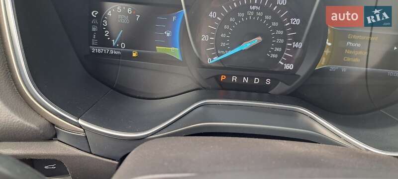 Седан Ford Fusion 2013 в Буче