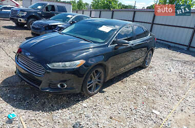 Седан Ford Fusion 2013 в 