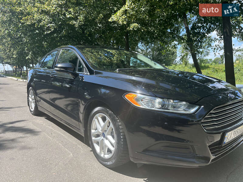 Седан Ford Fusion 2015 в Киеве