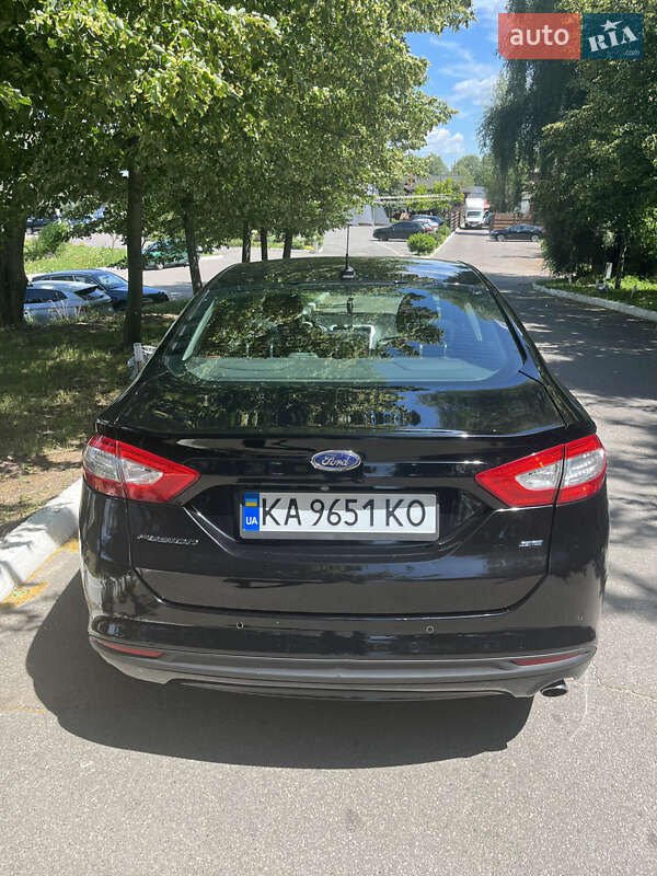 Седан Ford Fusion 2015 в Киеве
