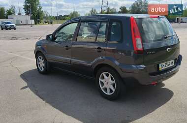 Хэтчбек Ford Fusion 2009 в 