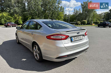 Седан Ford Fusion 2013 в 