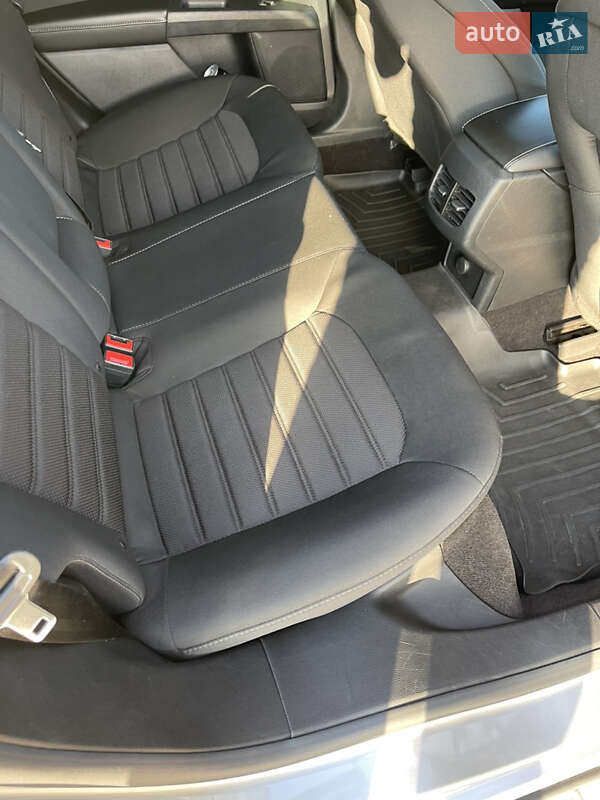 Седан Ford Fusion 2020 в Одессе