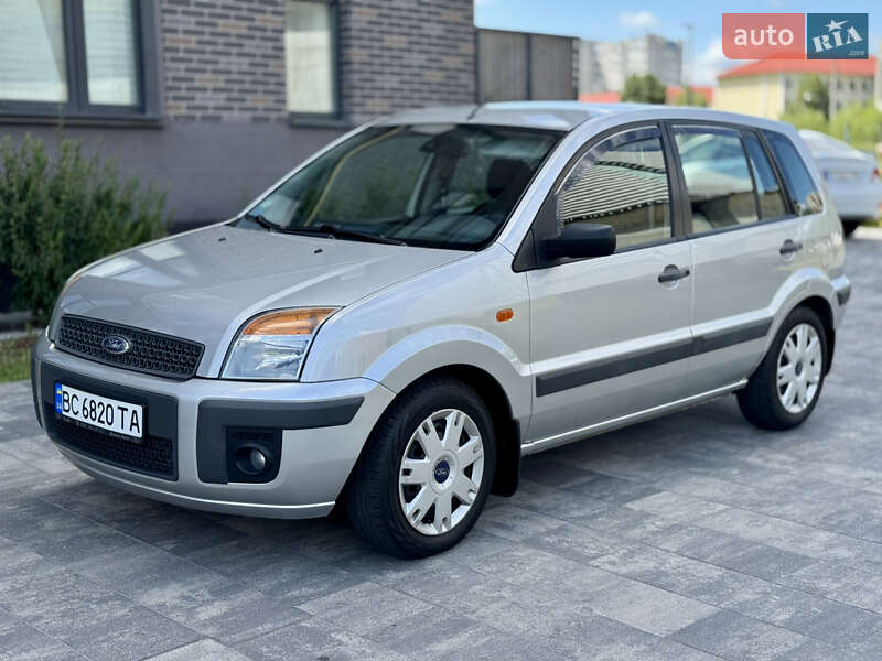 Хэтчбек Ford Fusion 2007 в Львове