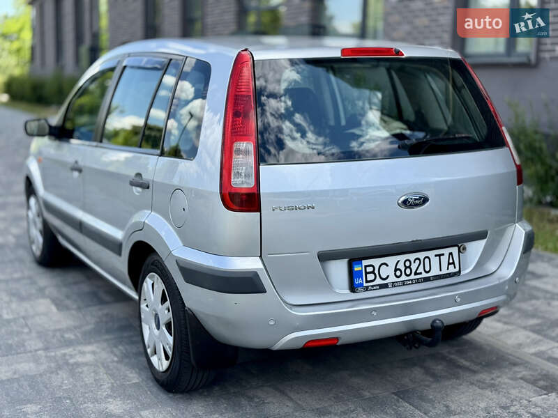 Хэтчбек Ford Fusion 2007 в Львове