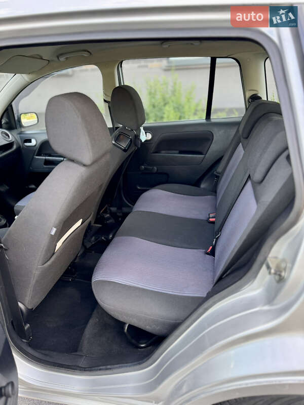 Хэтчбек Ford Fusion 2007 в Львове