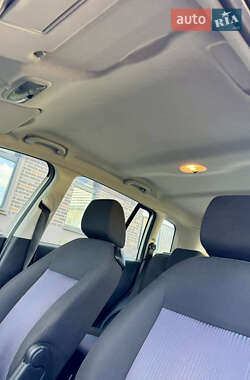 Хэтчбек Ford Fusion 2007 в 