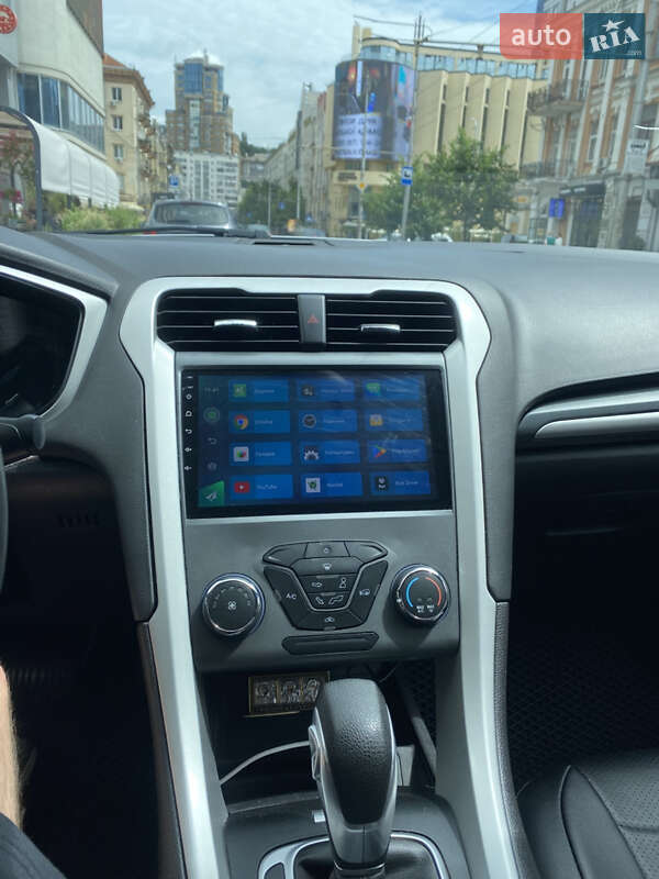 Седан Ford Fusion 2014 в Києві