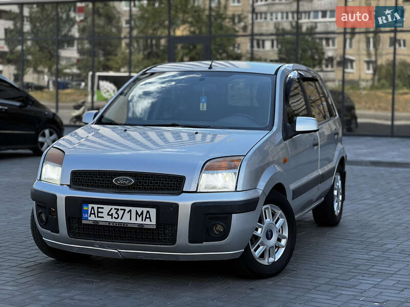 Хэтчбек Ford Fusion 2007 в Днепре