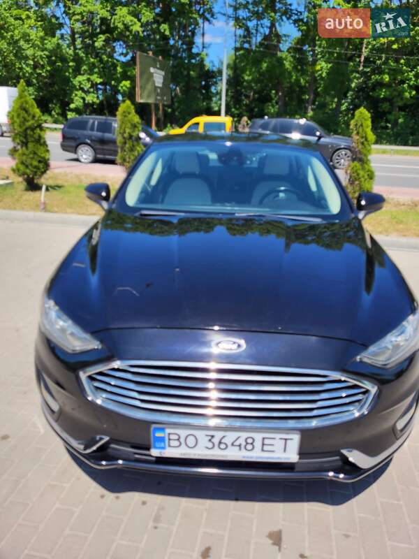 Ford Fusion 2019