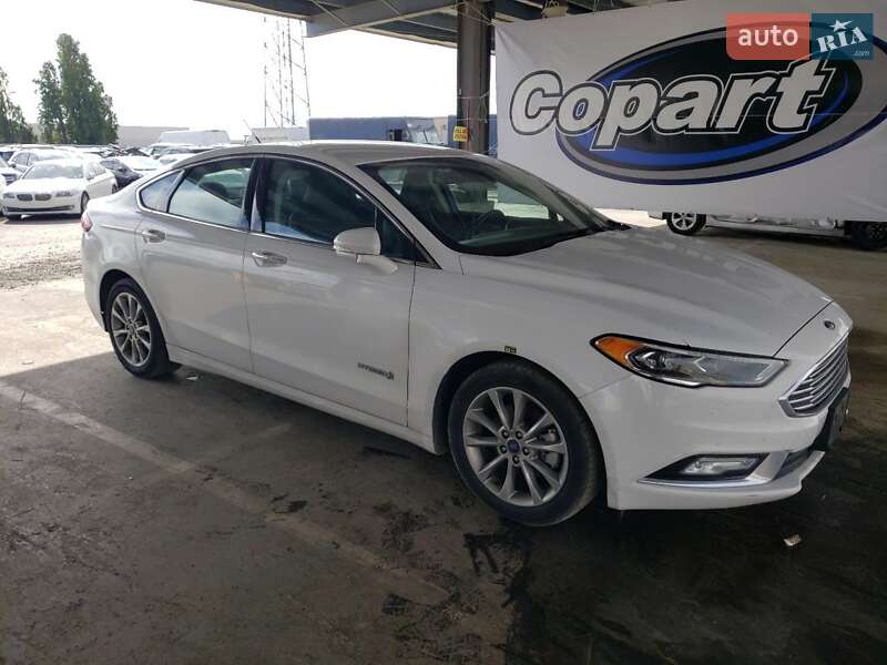 Седан Ford Fusion 2017 в Ивано-Франковске