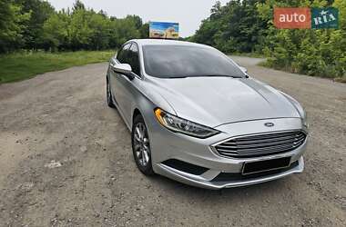 Седан Ford Fusion 2016 в 