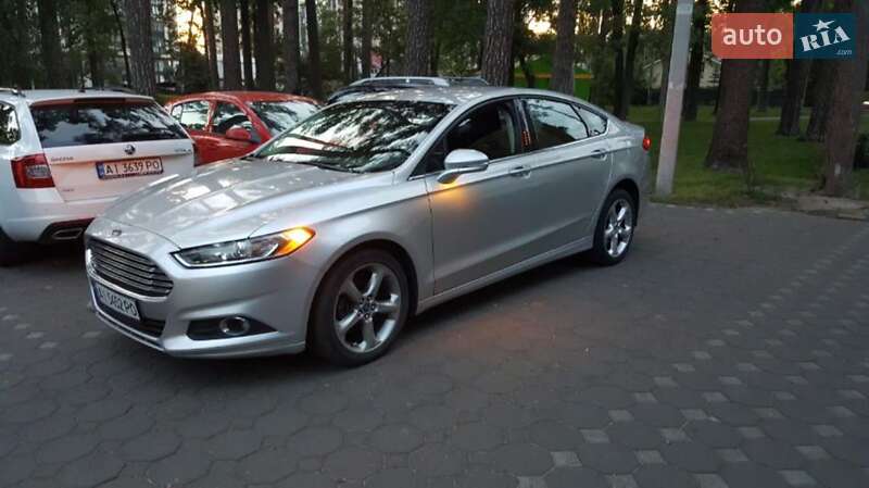 Ford Fusion 2012