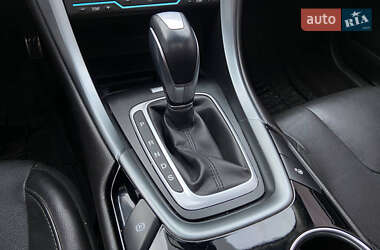 Седан Ford Fusion 2014 в 