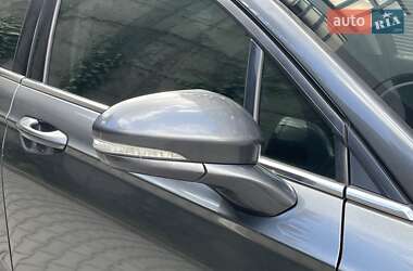 Седан Ford Fusion 2014 в 