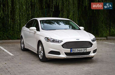 Седан Ford Fusion 2014 в 