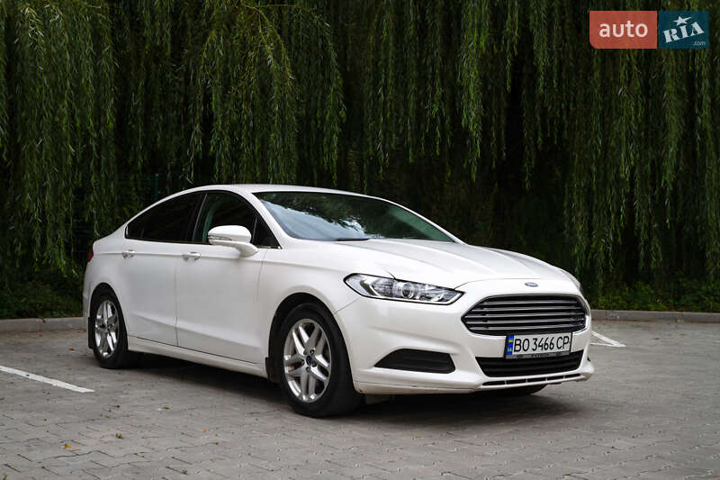 Седан Ford Fusion 2014 в Тернополе