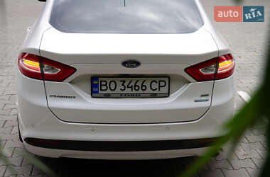Седан Ford Fusion 2014 в 
