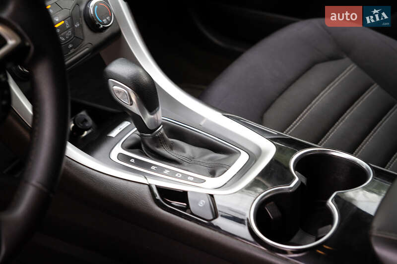 Седан Ford Fusion 2014 в Тернополе