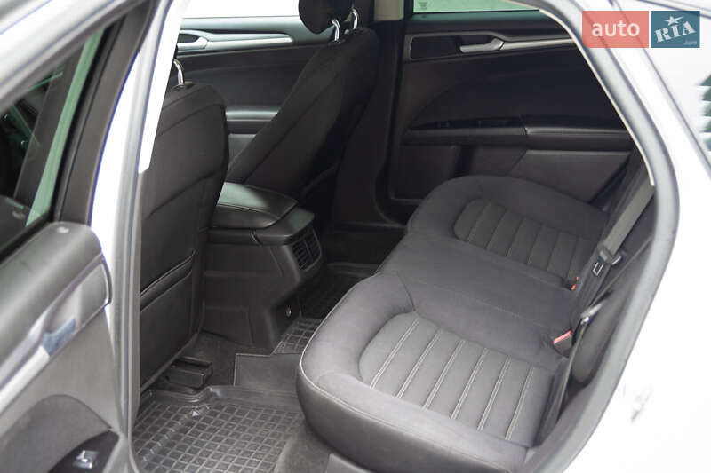 Седан Ford Fusion 2014 в Тернополе