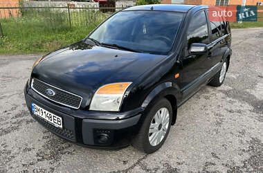 Хетчбек Ford Fusion 2005 в 