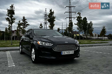 Седан Ford Fusion 2014 в 
