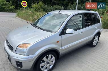 Хэтчбек Ford Fusion 2010 в 