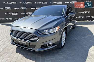 Седан Ford Fusion 2014 в Одесі