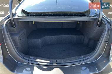 Седан Ford Fusion 2014 в 
