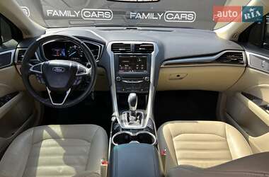 Седан Ford Fusion 2014 в 