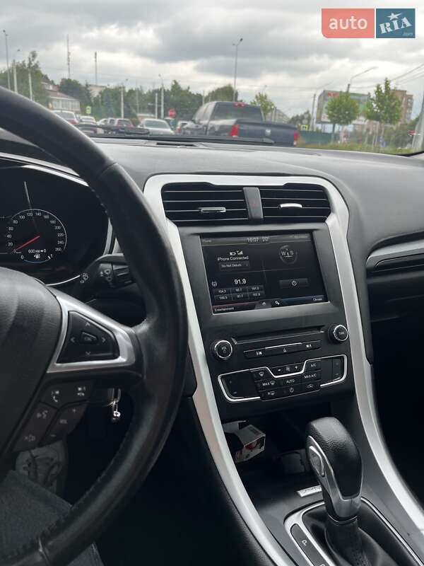 Седан Ford Fusion 2015 в Белой Церкви