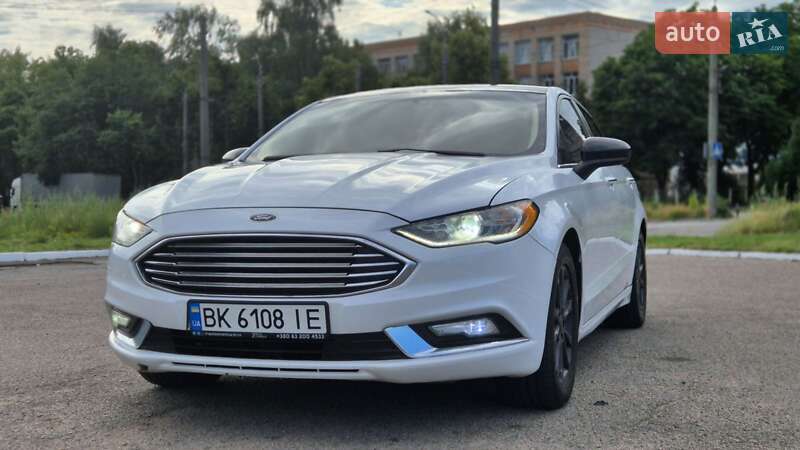 Седан Ford Fusion 2017 в Ровно
