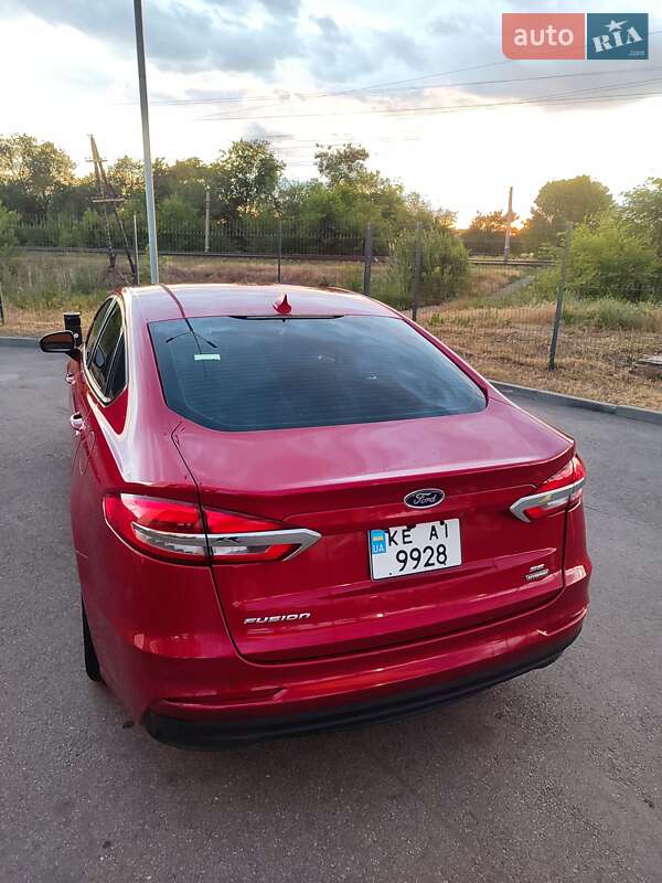 Седан Ford Fusion 2019 в Новомосковске фото 6 Седан Ford Fusion 2019 в Новомосковске