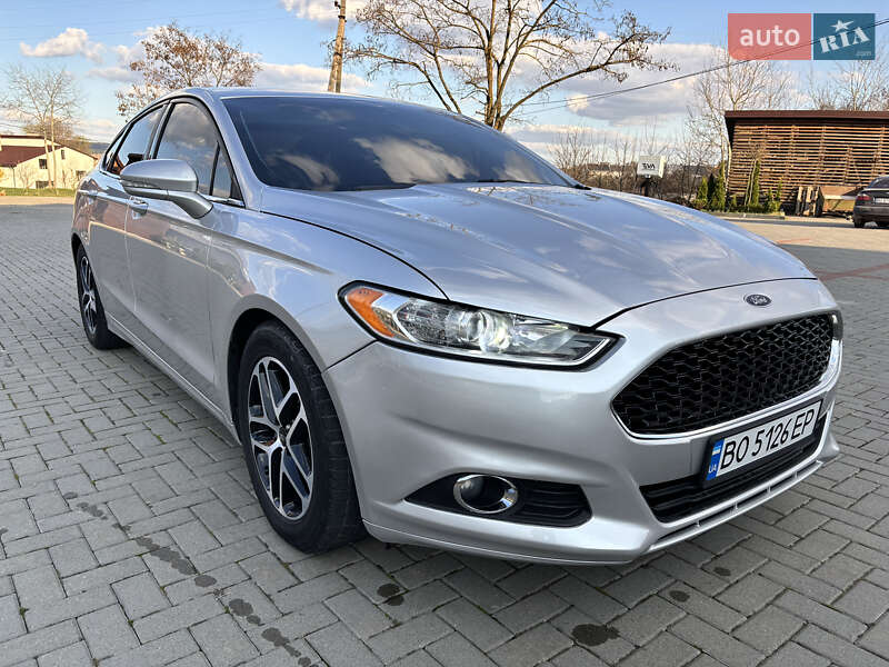 Ford Fusion 2015