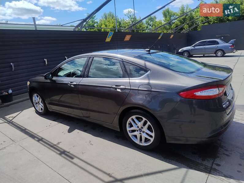 Седан Ford Fusion 2016 в Бердичеві