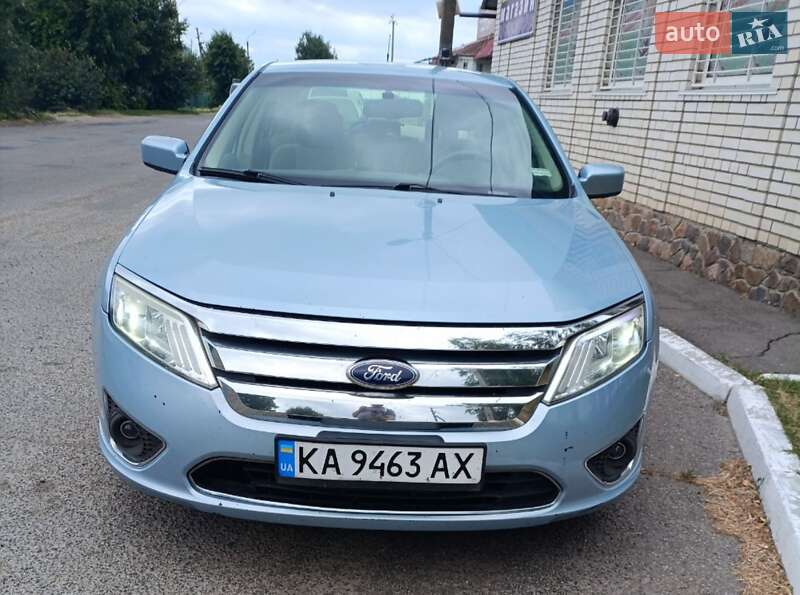 Ford Fusion 2010