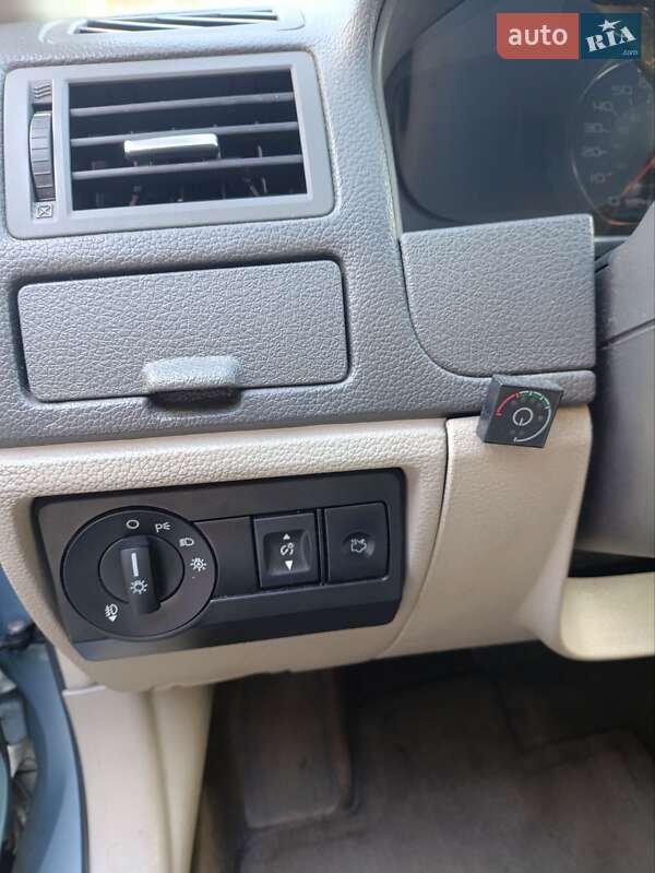 Седан Ford Fusion 2010 в Києві