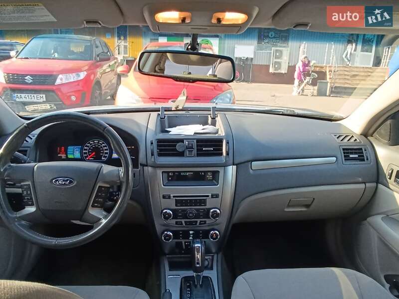 Седан Ford Fusion 2010 в Києві