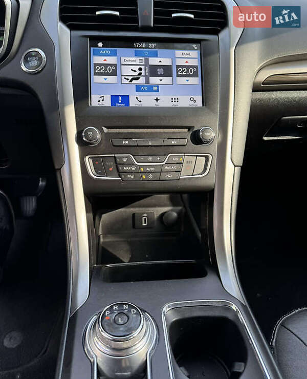 Седан Ford Fusion 2018 в Києві